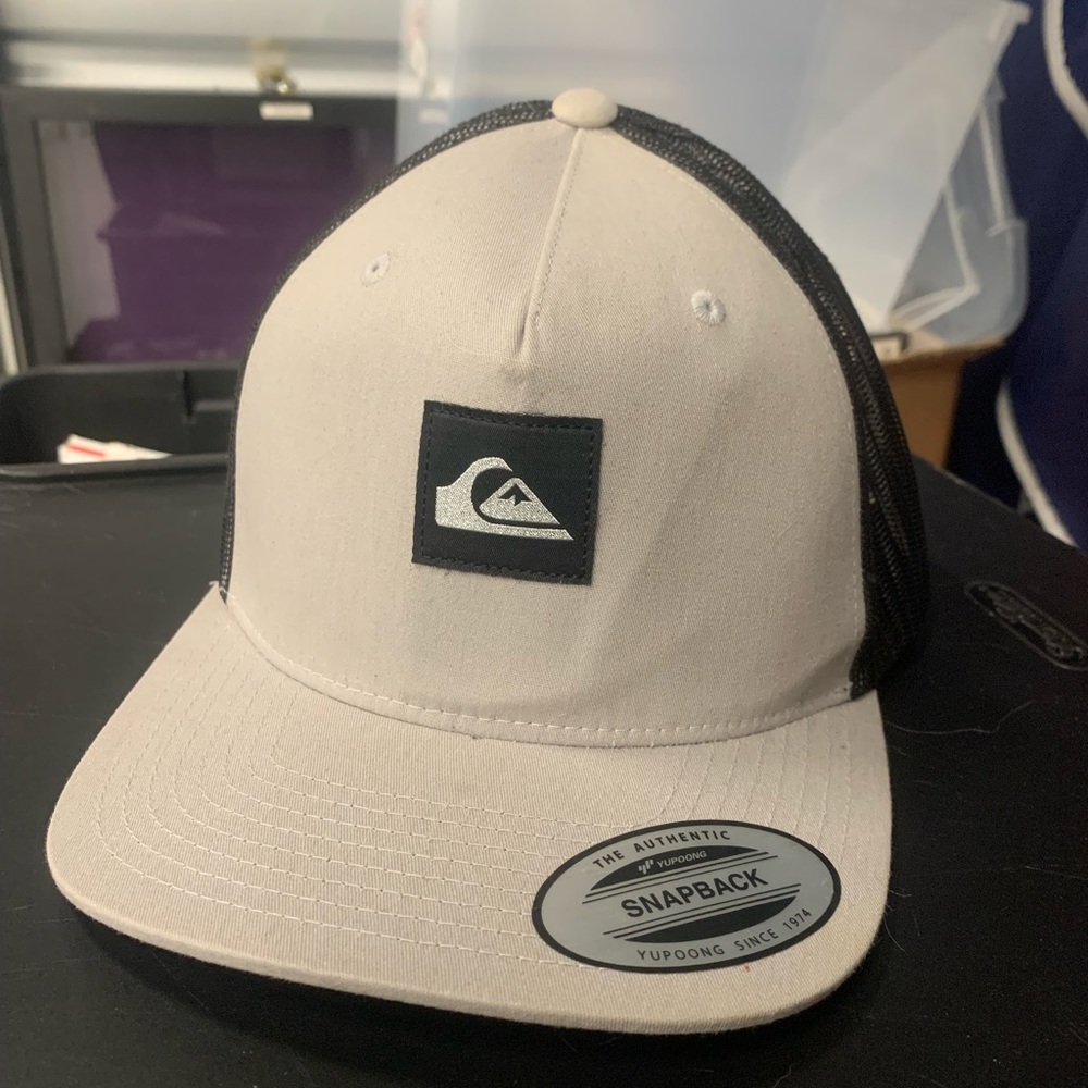 Snap Back Hat